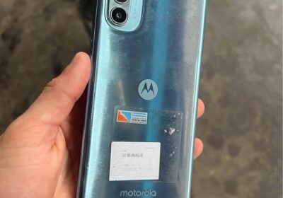 Vendo moto g52 en caja libre sin detalles nuevo !