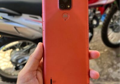 Vendo moto e7 libre sin detalles