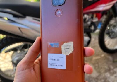 Vendo moto e7 plus libre sin detalles