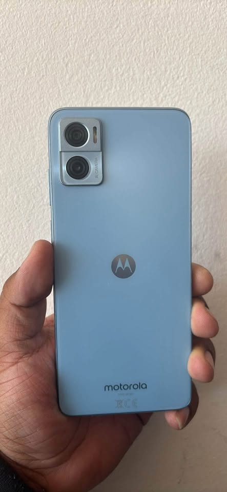 MOTOROLA E22 Libre de fábrica