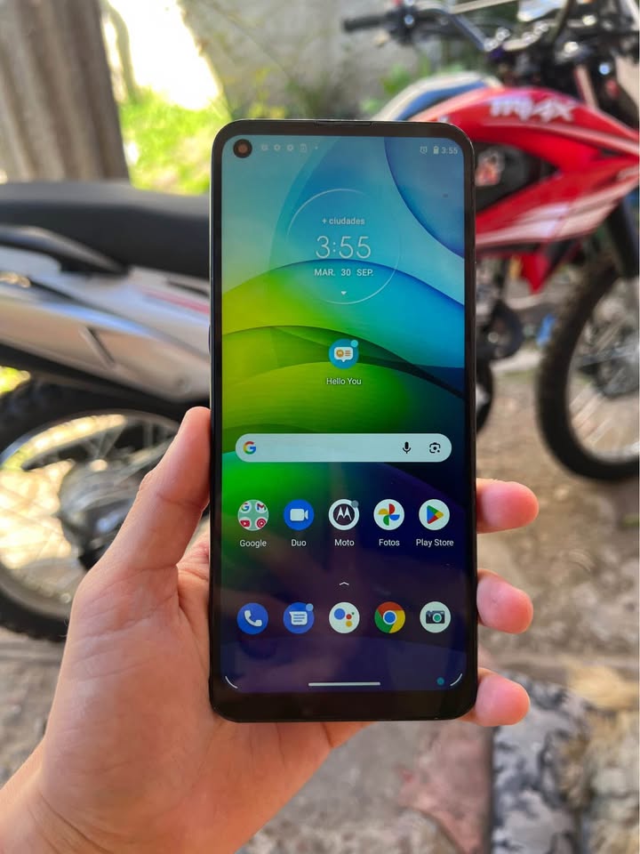 Vendo moto g9 power libre sin detalles