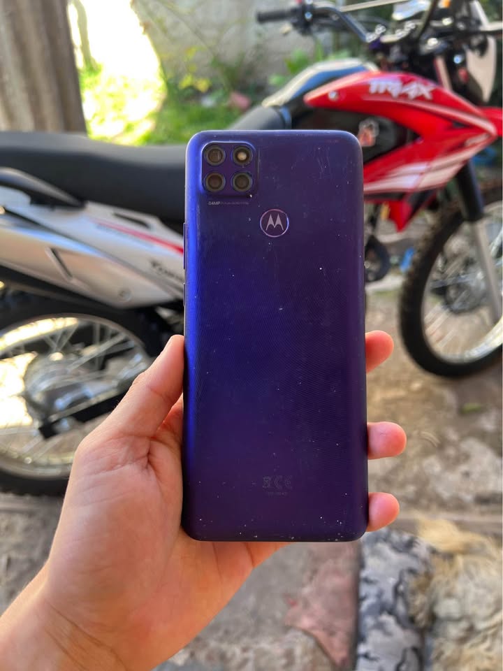 Vendo moto g9 power libre sin detalles
