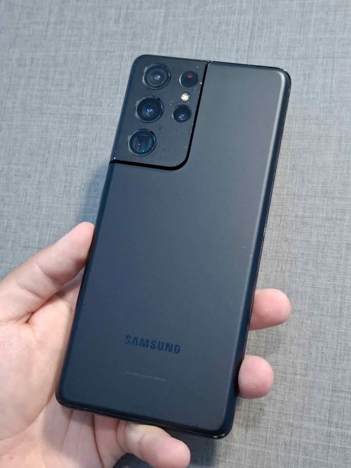 Samsung S21 Ultra 5g Libre de fabrica para cualquier empresa 256gb de almacenamiento y 12gb de ram