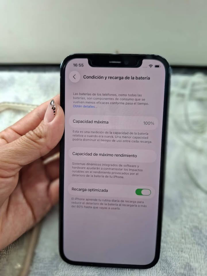 Vendo 12 pro libre esim 256gb 100% de batería