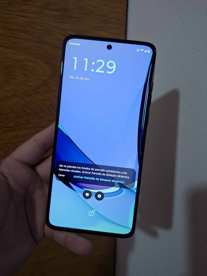 Motorola g84 5g libre de fabrica para cualquier empresa 256gb y 12gb ram