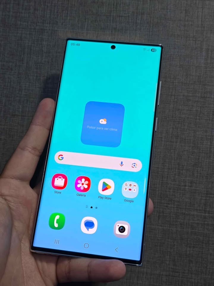 Samsung S22 Ultra Libre De Fabrica Para Cualquier Empresa 256gb De Almacenamiento y 12gb De Ram