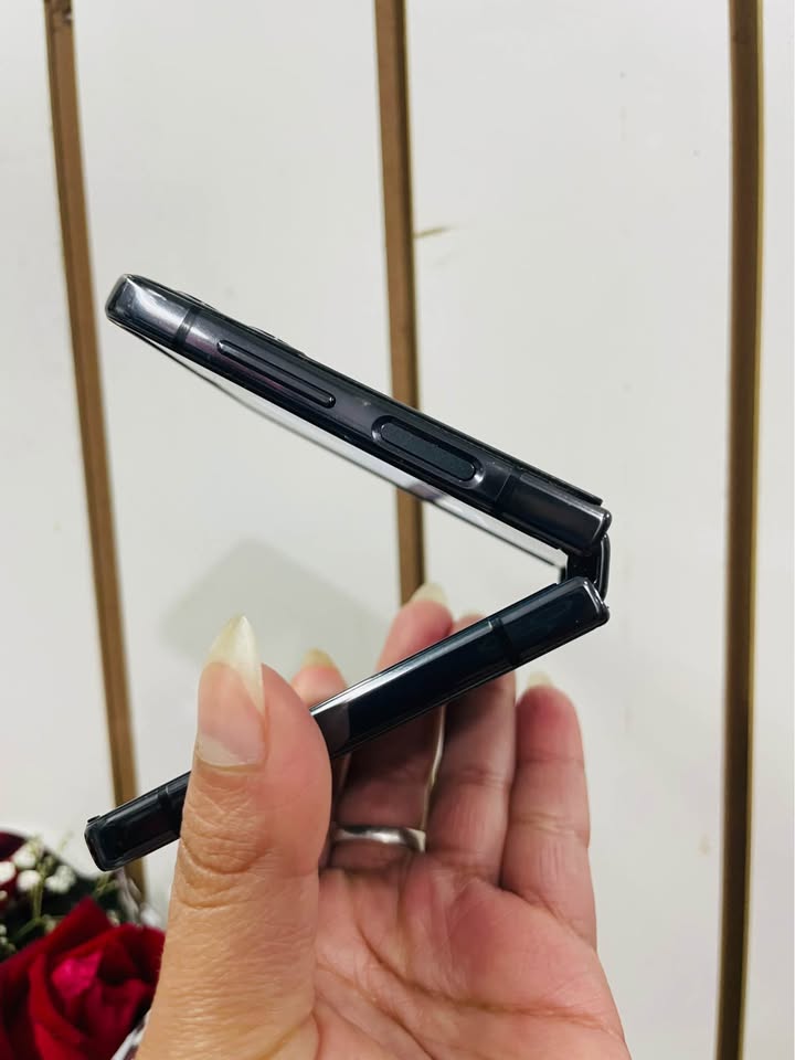 Samsung Z Flip 4 256 GB Libre de fábrica