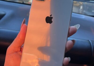 IPHONE 8 PLUS IMPECABLE 100 DE BATERÍA $180 MIL