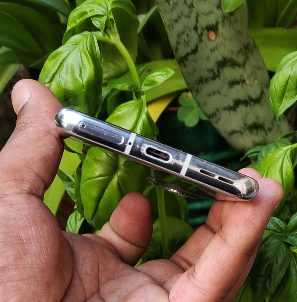 Líquido “One Plus 9 Pro” libre 5G…Snap 888