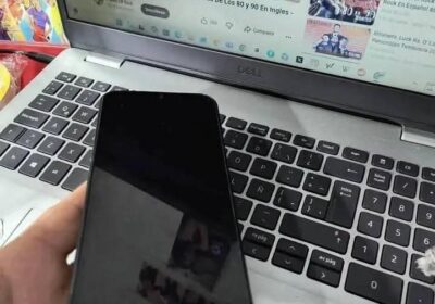 A14 libre impeccable Android 15