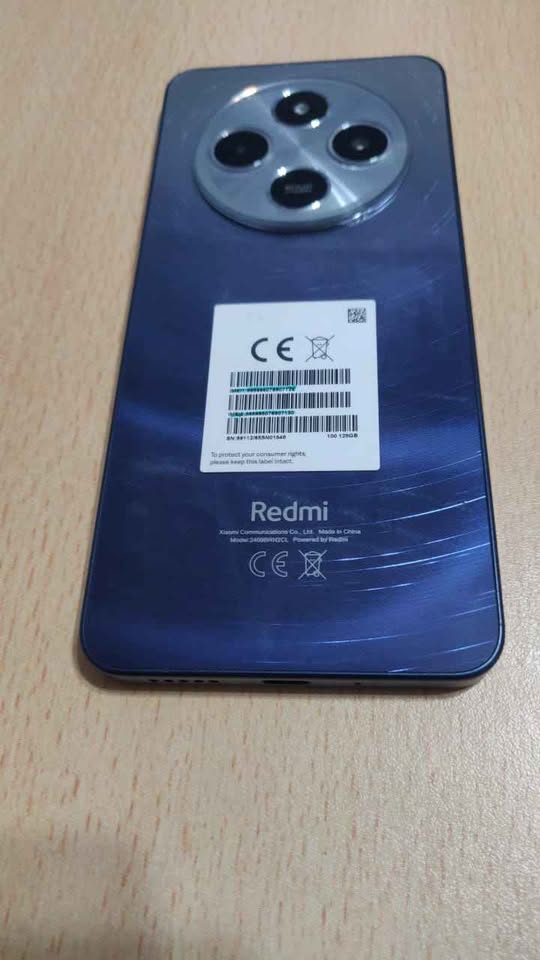 Xiaomi Redmi 14C impecable 256GB 8GB RAM Libre de fábrica $200.000