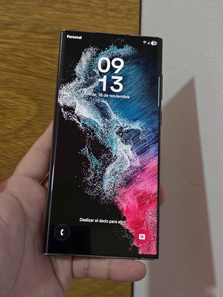 Samsung S22 Ultra Libre de fabrica para cualquier empresa 256gb De Almacenamiento y 12gb De Ram