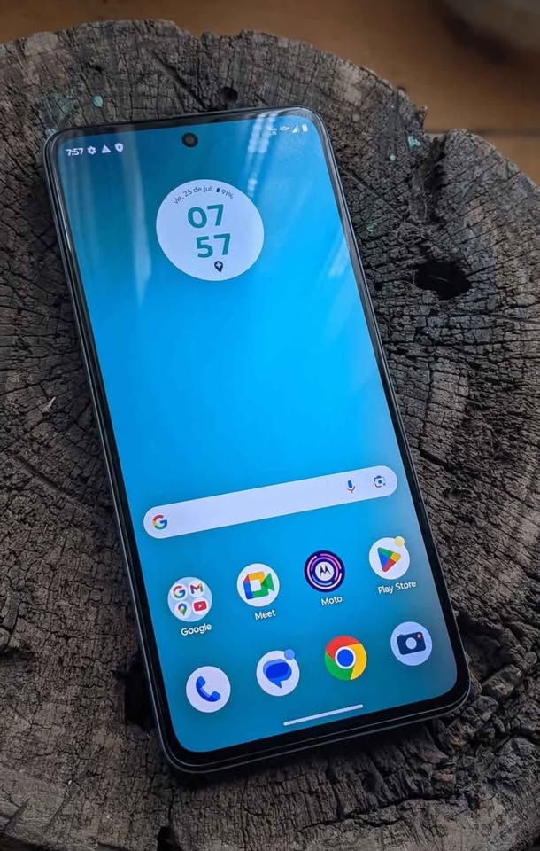 Moto G84 libre 5G “E-sim” 16/256GB