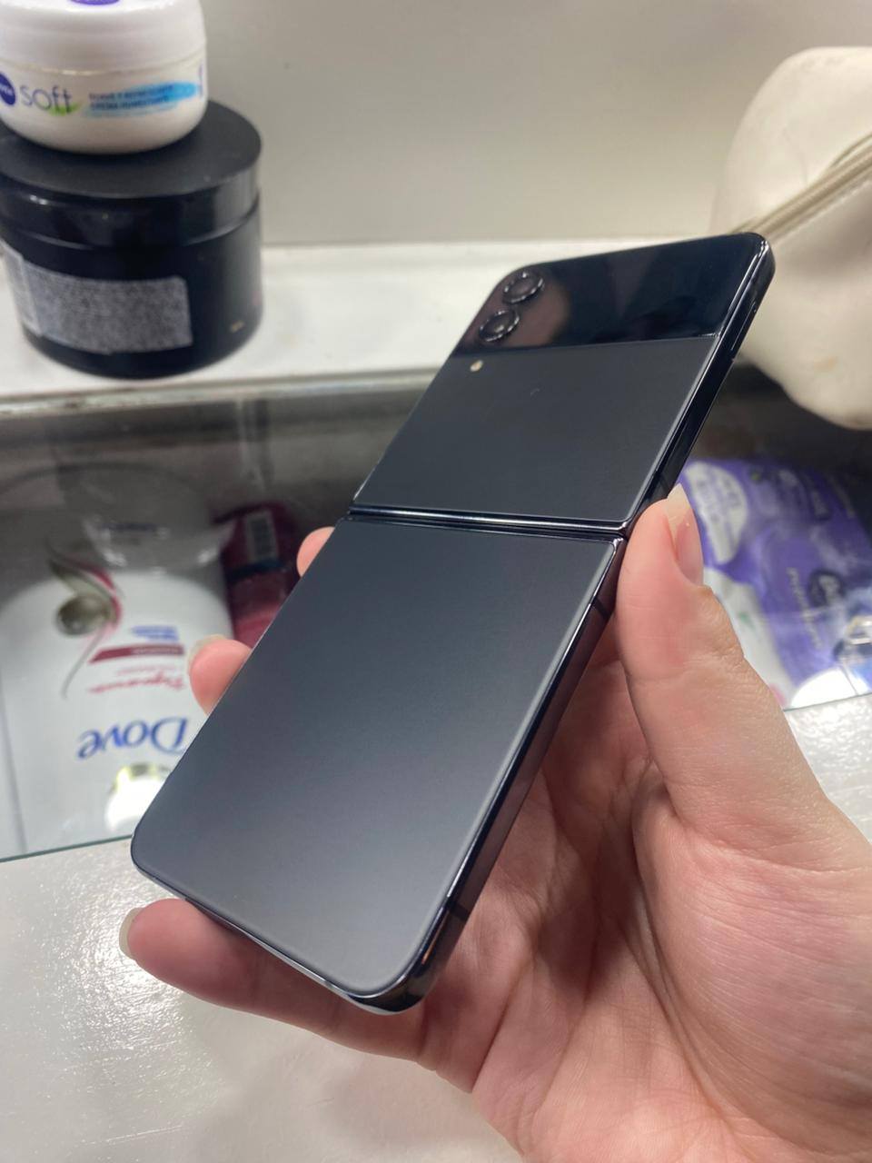 BUSCO IPHONE SOLO PERMUTO