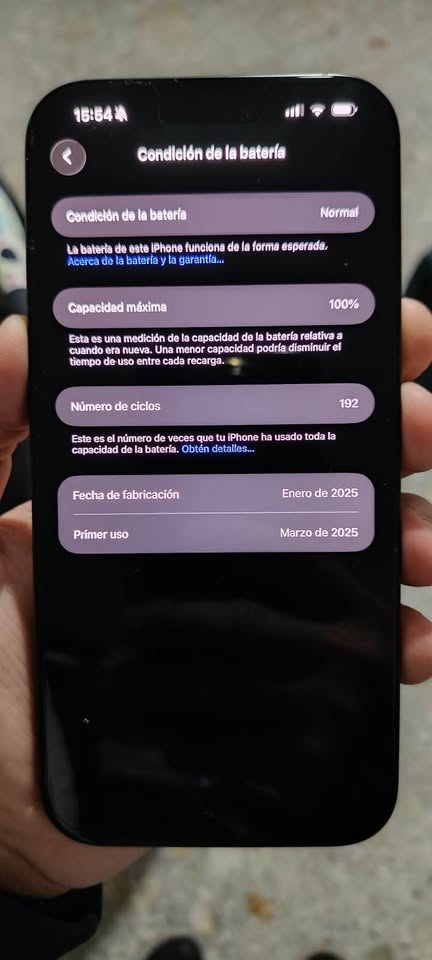 iPhone 16 Pro Max 256 completo en caja c/nuevo sim y esim