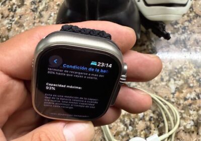 Applewatch Ultra 1. Con su respectivo cargador. 2 mayas. Inmaculado. 93 de batería. Con hidrogel.