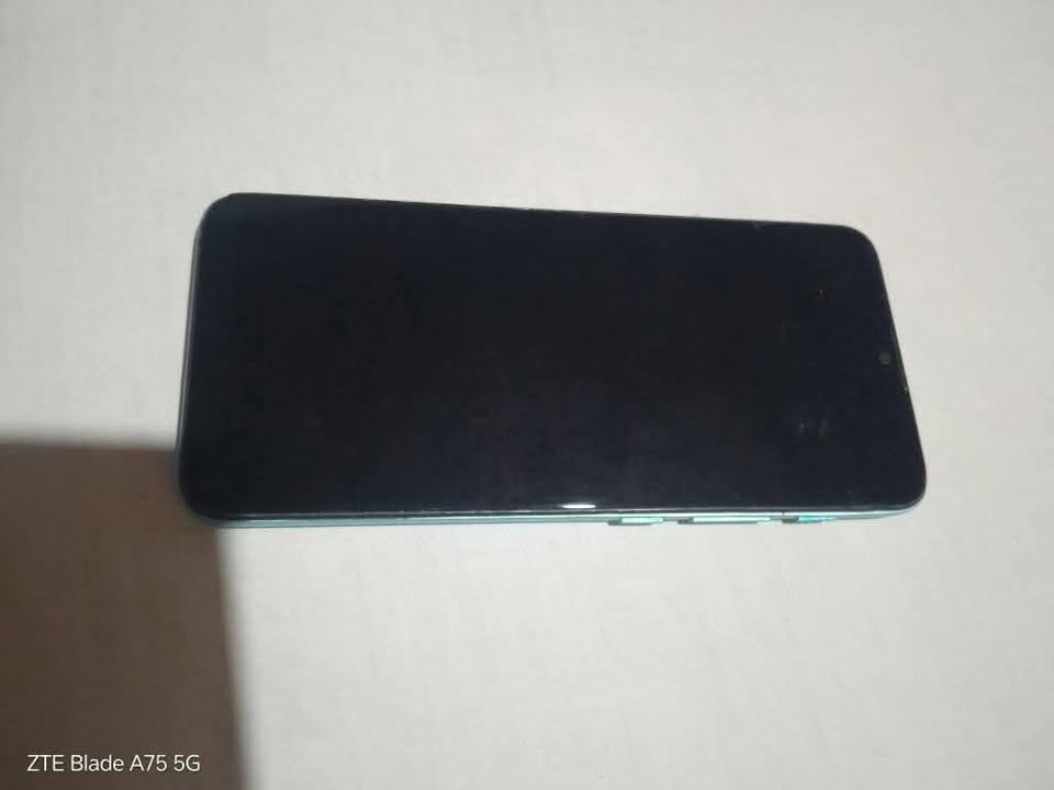 Moto e20 libre impeccable