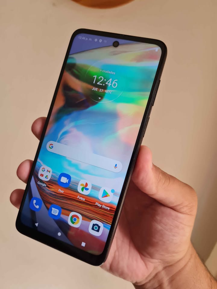 Vendo motorola G22 libre 128gb 4ram huella , no permuto.