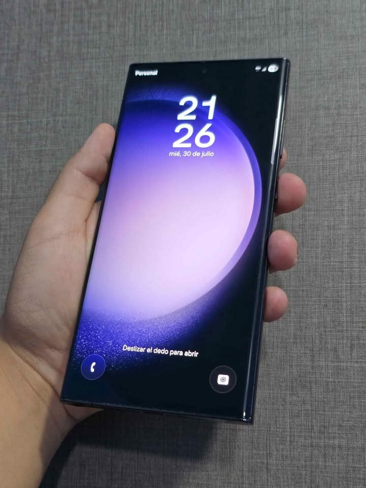 Samsung S23 Ultra Libre solo esim para cualquier empresa 256gb de almacenamiento y 12gb de ram