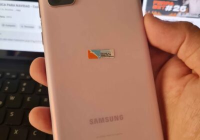 Vendo Samsung S20fe rosa 5g libre 128gb 6RAM , IMPECABLE , NO PERMUTO