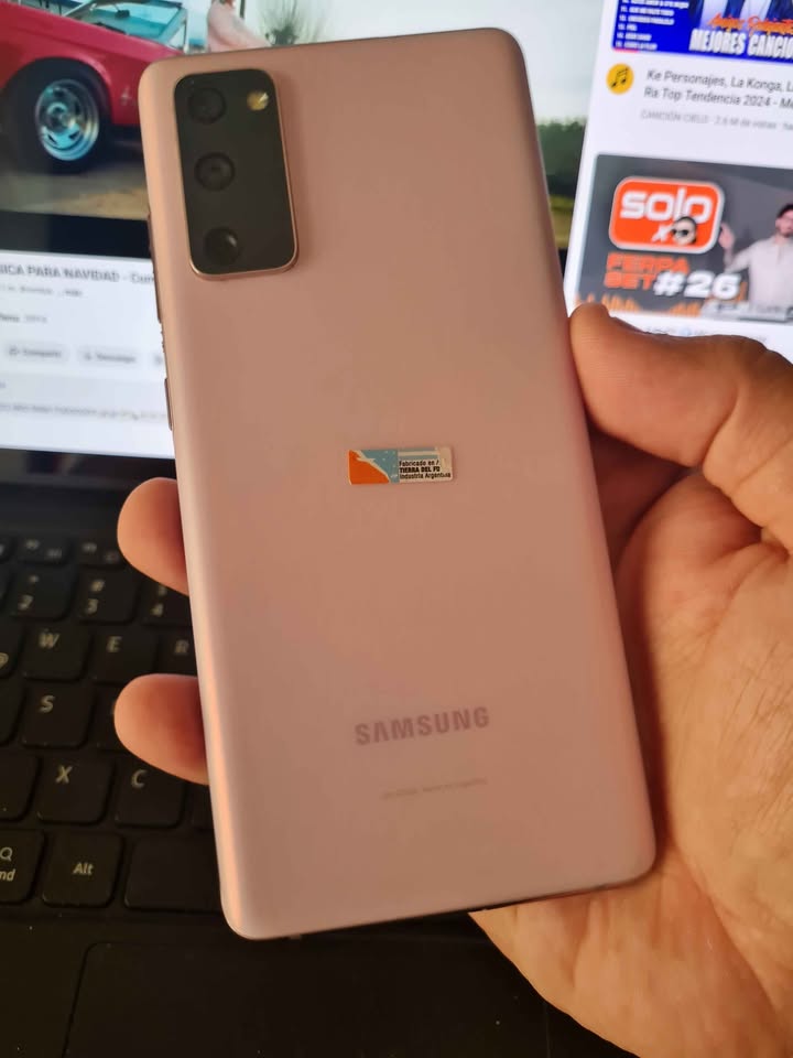 Vendo Samsung S20fe rosa 5g libre 128gb 6RAM , IMPECABLE , NO PERMUTO