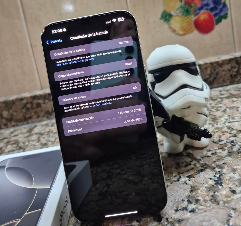 iPhone 16 Pro Max 256GB – Natural Titanium