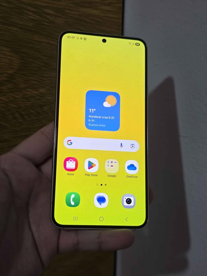 Samsung S22 Común Libre de fabrica para cualquier empresa 128gb de almacenamiento 8gb de ram