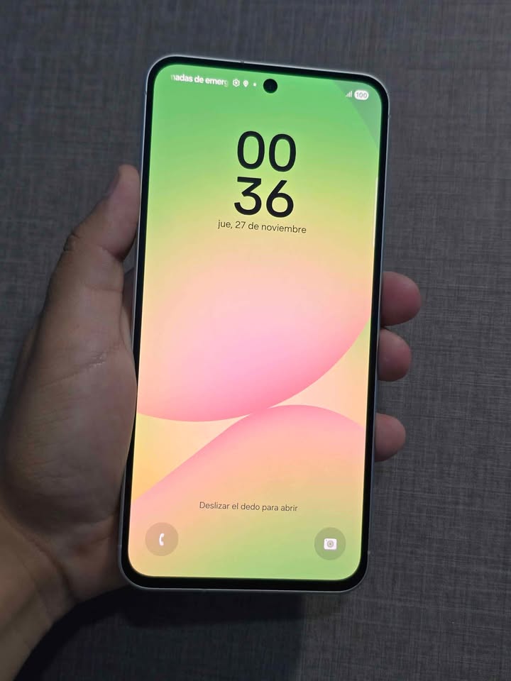 Samsung A56 5G Libre de fabrica para cualquier empresa 256gb de almacenamiento 8gb de ram