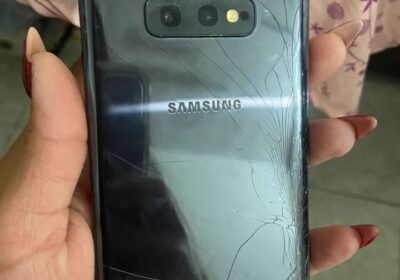 SAMSUNG S10E 128GB 6RAM LIBRE DE FABRICA EN BUEN ESTADO