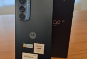 Moto Edge 30