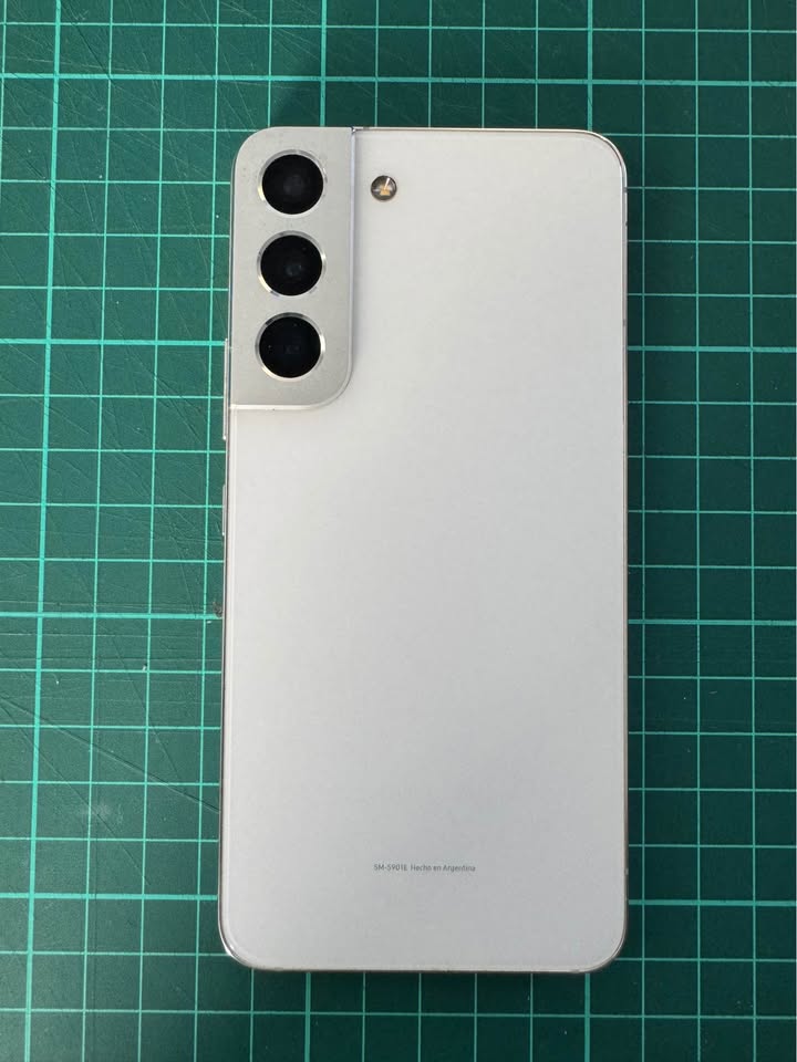 Samsung S22 128gb snapdragon