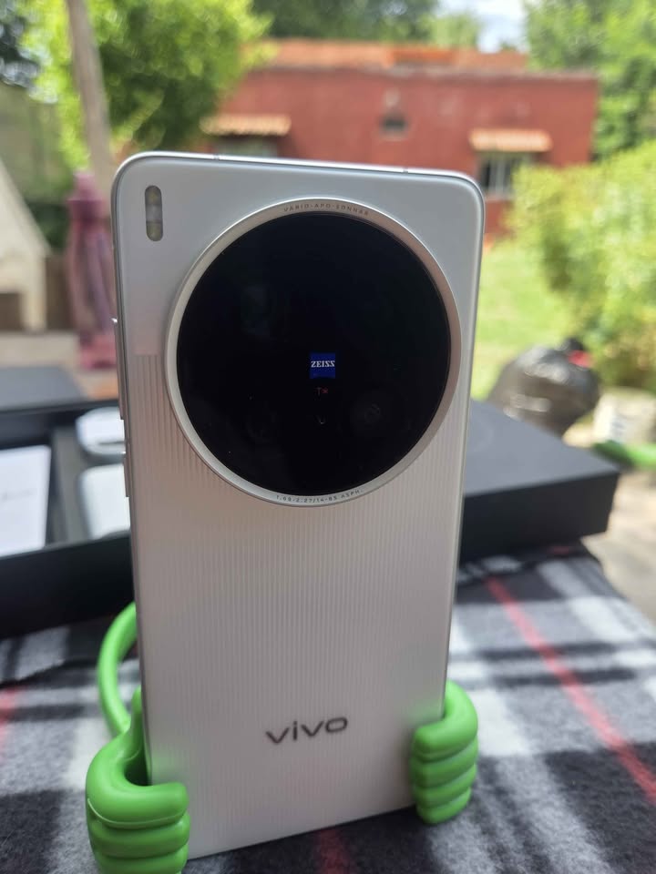 Vivo x200 ultra