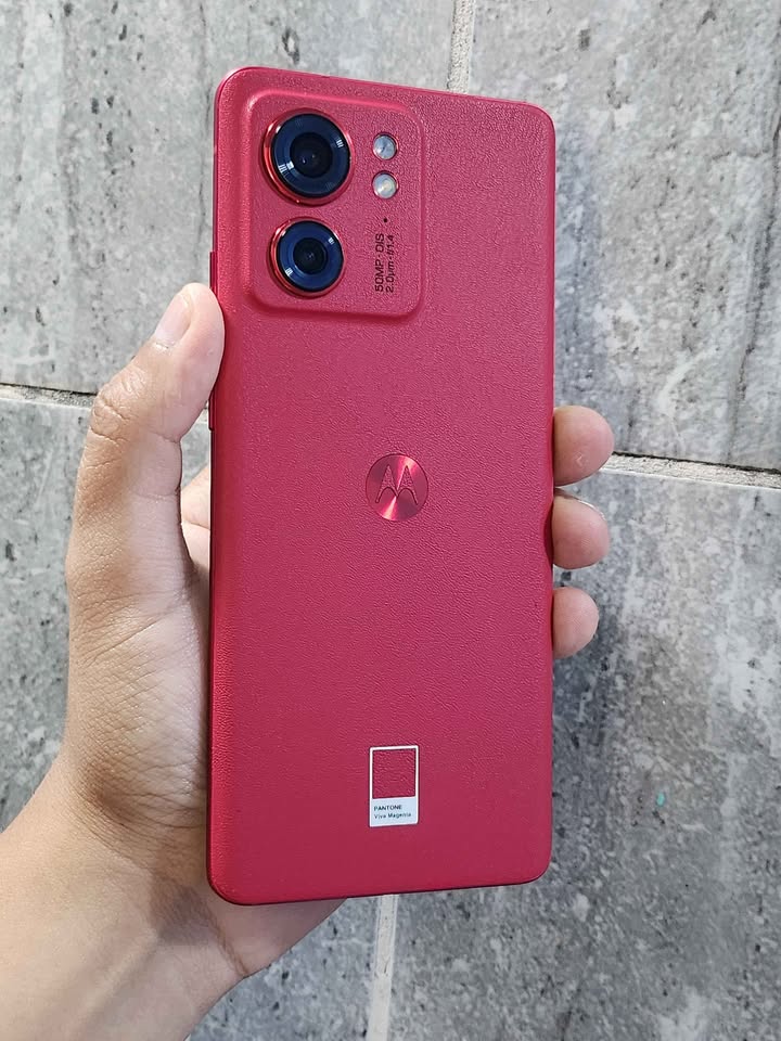 Motorola Edge 40 Libre de fábrica para cualquier compañía 256gb de almacenamiento 8gb de ram