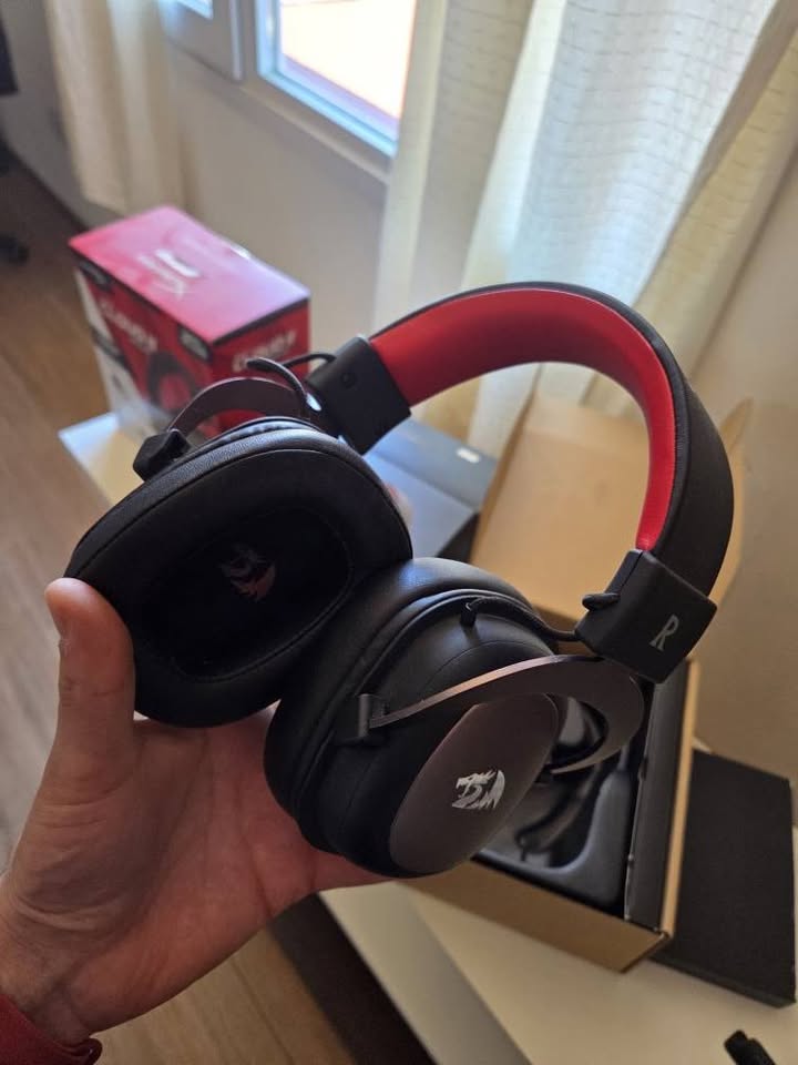 auriculares zeus