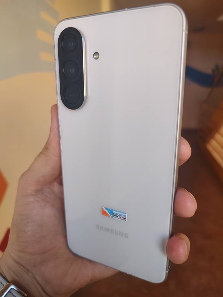 Samsung A56 5G 256Gb/8 Ram Libre De Fabrica, Impecable Como Nuevo!!