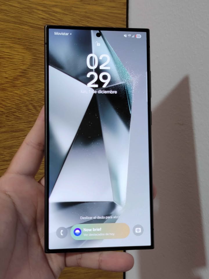 Samsung S24 Ultra Libre de fabrica para cualquier empresa 512gb De Almacenamiento 12gb De Ram