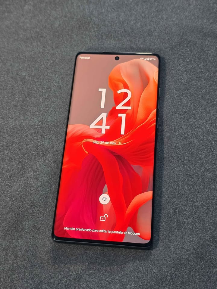 Motorola G85 5g Libre de fabrica para cualquier empresa 256gb De Almacenamiento y 8gb De Ram