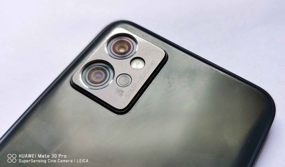 Moto G32 libre 5G completo en caja