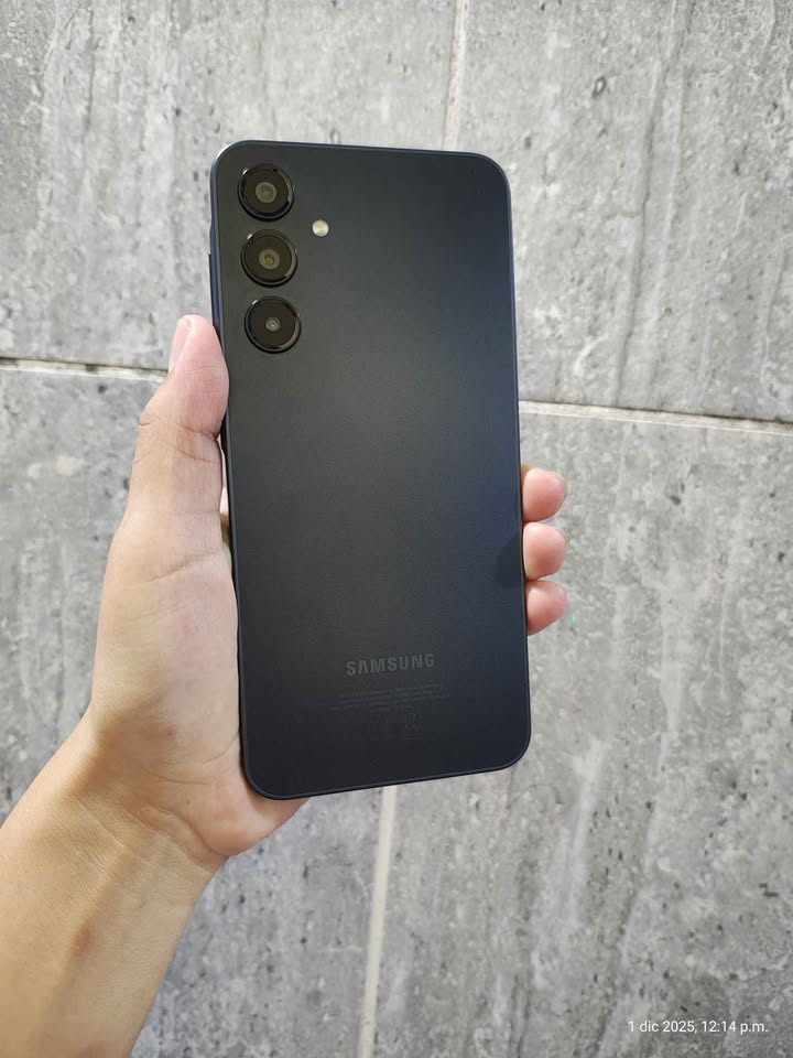 Samsung A16 Libre de fábrica para cualquier compañía 128gb de almacenamiento y 4gb de ram