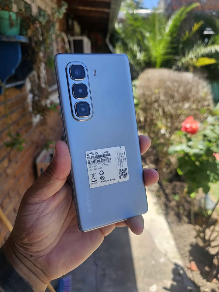 Vendo!! Infinix hot 50 Pro Plus