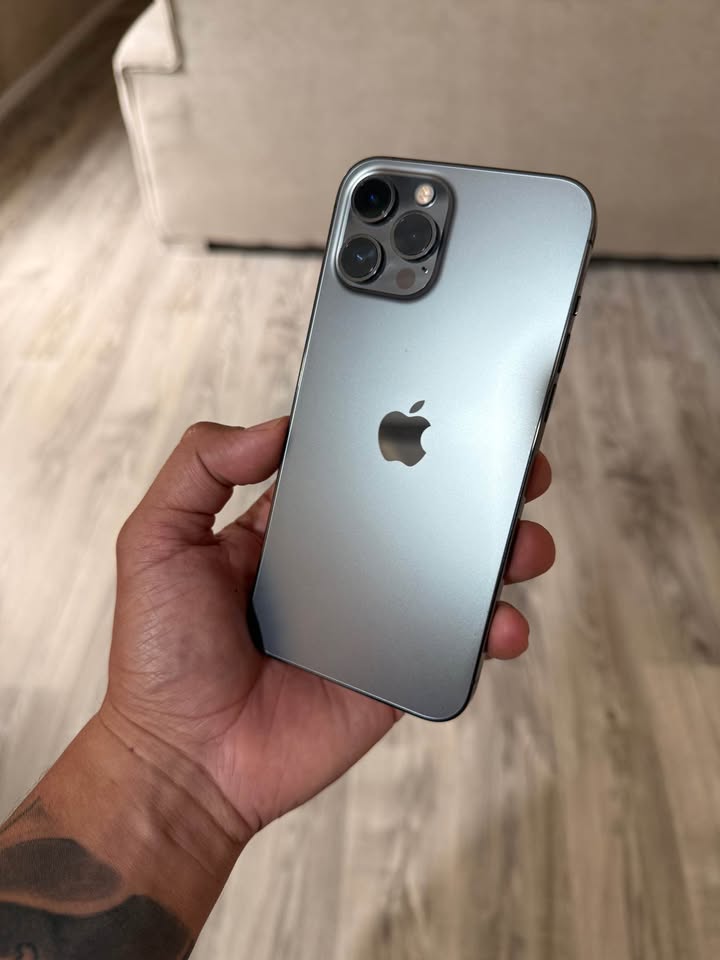 iPhone 12 Pro Max libre