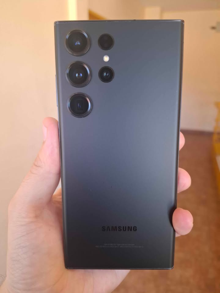 Samsumg S23 Ultra astillado !! 512Gb/12 libre de fabrica!!