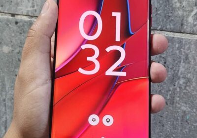 Motorola Edge 40 Libre de fábrica para cualquier compañía 256gb de almacenamiento 8gb de ram