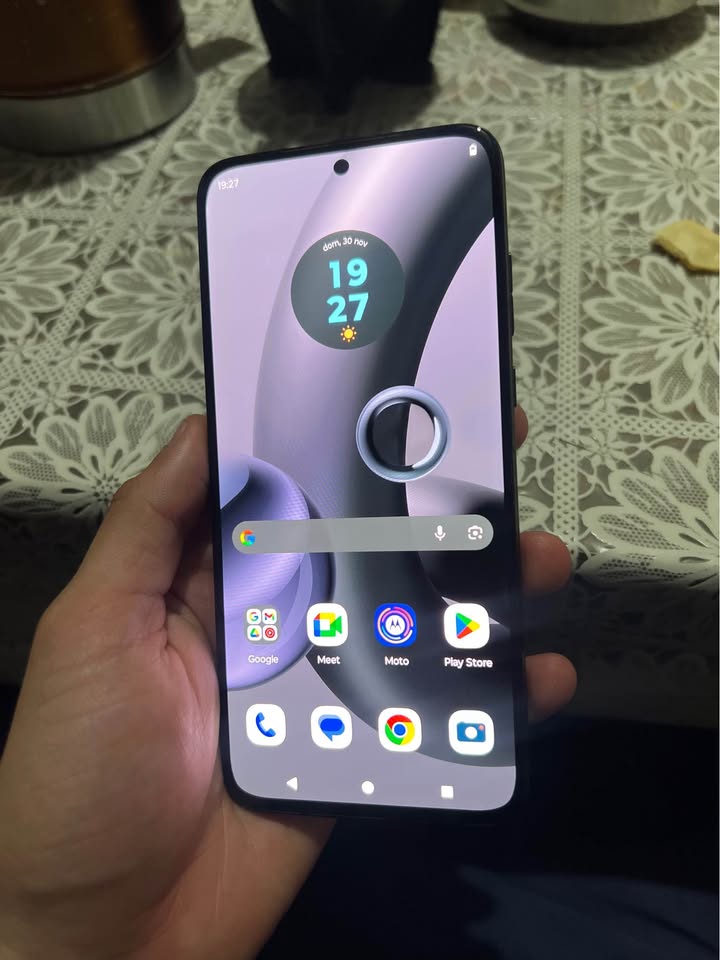 Vendo moto edge 30 neo libre sin detalles !