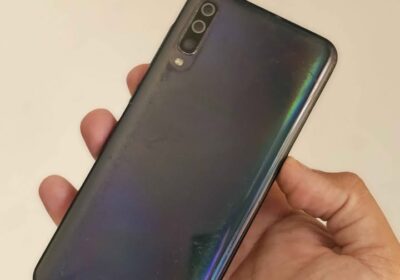 Vendo Samsung A50 libre 128gb 4ram huella , NO PERMUTO