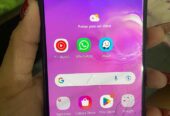 SAMSUNG S10E 128GB 6RAM LIBRE DE FABRICA