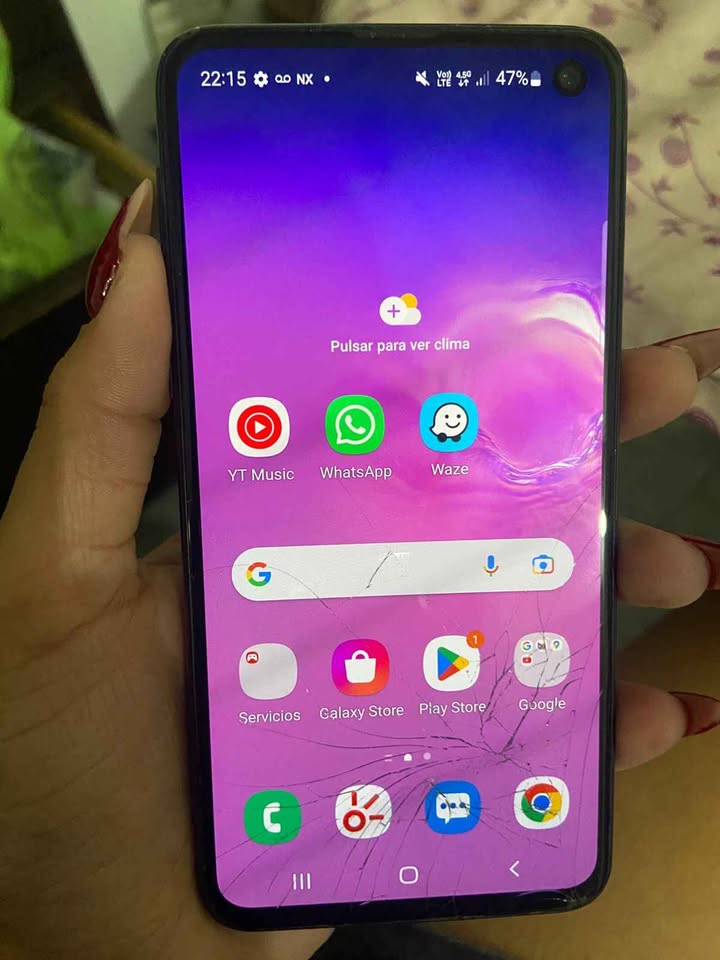 SAMSUNG S10E 128GB 6RAM LIBRE DE FABRICA