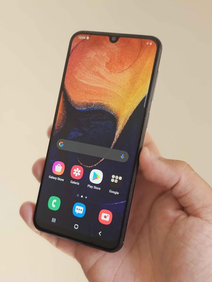 Vendo Samsung A50 libre 128gb 4ram huella , NO PERMUTO