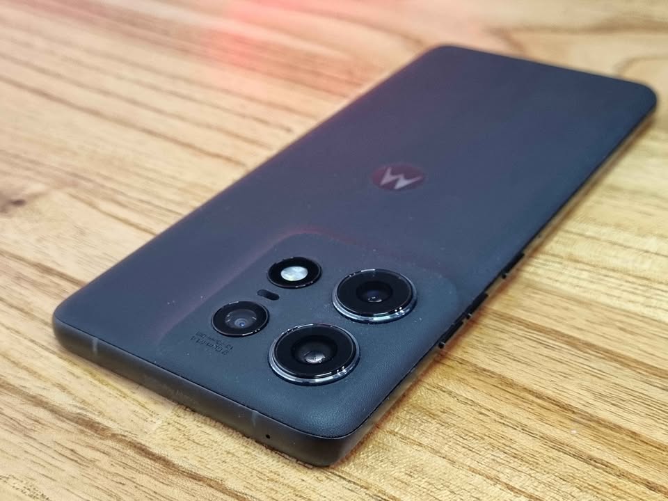 Motorola Moto Edge 50 Pro 5G 12/512 Impecable