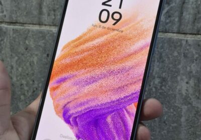 Samsung A53 5g Libre para cualquier compañía 128gb de almacenamiento y 6gb de ram